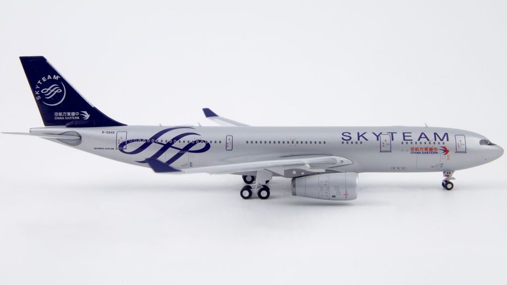 中國東方航空 A330-200 B-5949