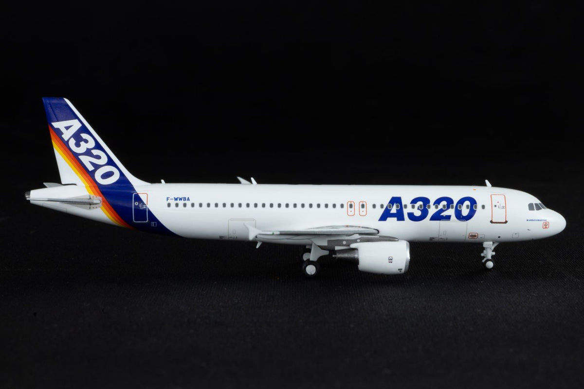 Airbus A320 F-WWAA
