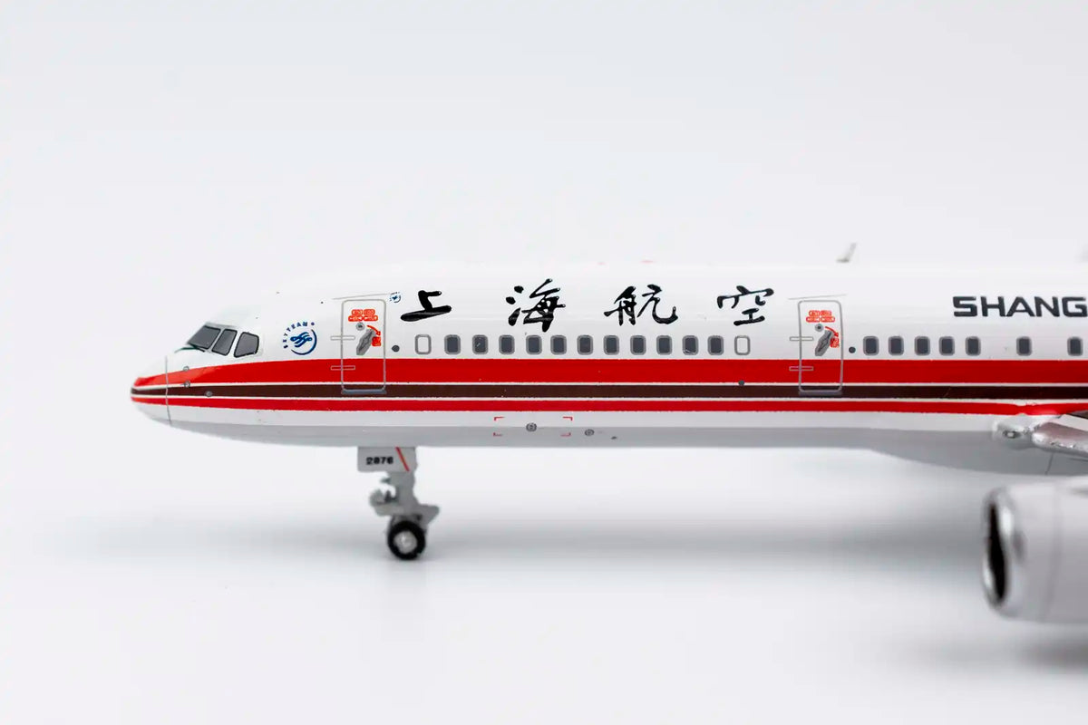 NG Models Shanghai Airlines Boeing 757-200 B-2876