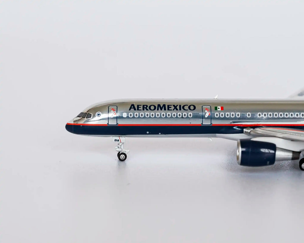 NG Models 墨西哥航空波音 757-200 N801AM