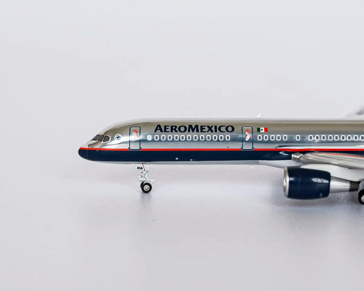 NG Models Aeromexico Boeing 757-200 N801AM