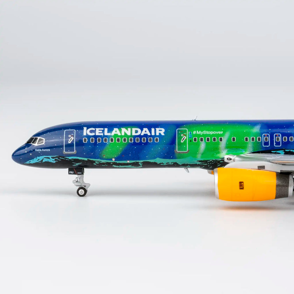 NG Models Icelandair Boeing 757-200 TF-FIU