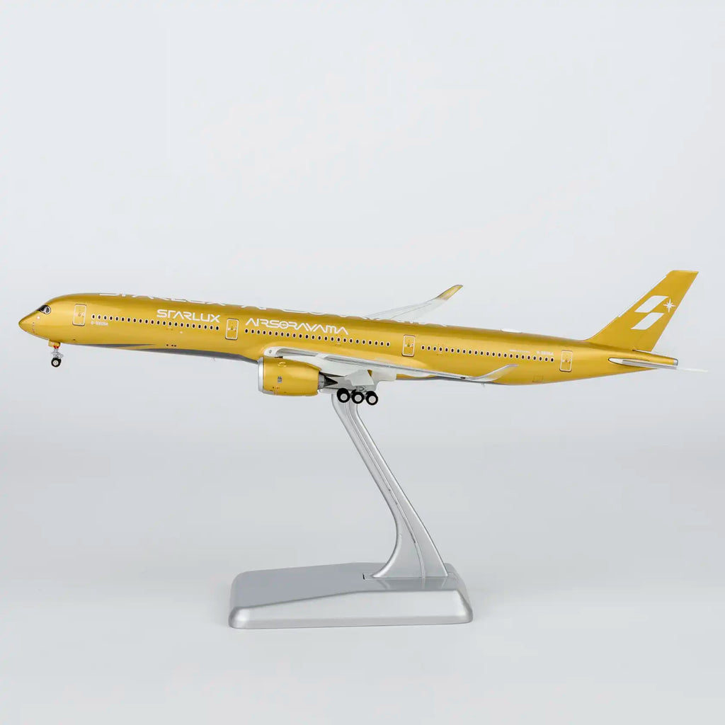 NG Model 1:400 Starlux Airlines Airbus A350-1000 Airsorayama Gold B-58554 (Luxury Edition)