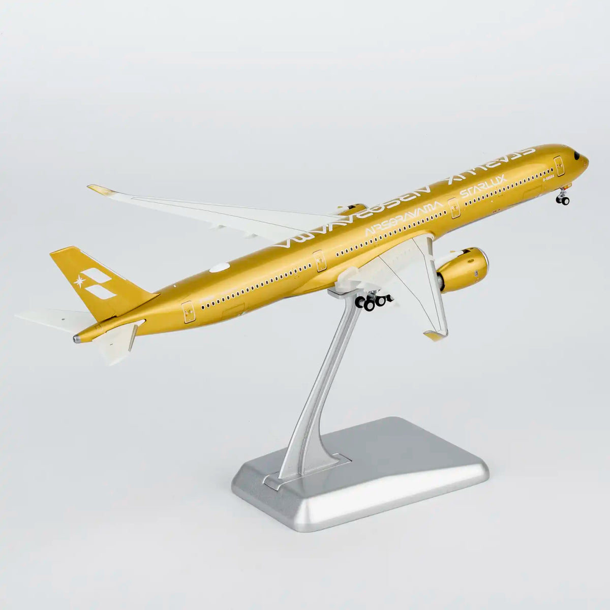 NG Model 1:400 Starlux Airlines Airbus A350-1000 Airsorayama Gold B-58554 (Luxury Edition)