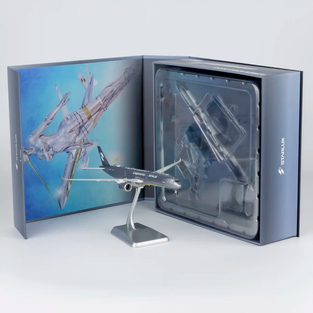 NG Model 1:400 Starlux Airlines  Airbus A350-1000 Airsorayama Silver B-58553 (Luxury Edition)
