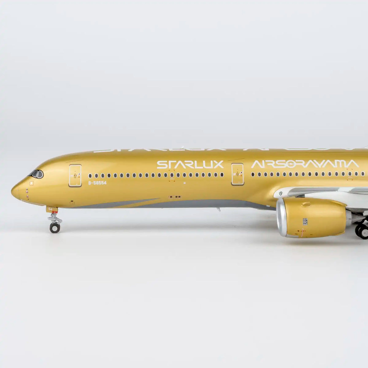 NG Model 1:400 Starlux Airlines Airbus A350-1000 Airsorayama Gold B-58554 (Luxury Edition)