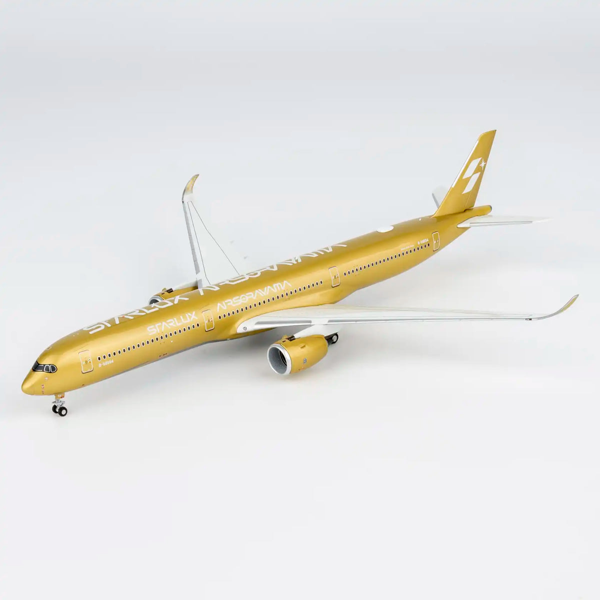 NG Model 1:400 Starlux Airlines Airbus A350-1000 Airsorayama Gold B-58554 (Luxury Edition)