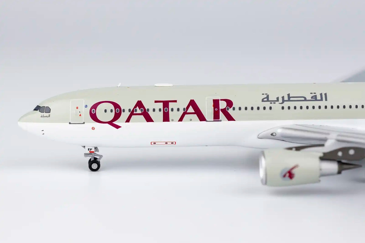 NG Models Qatar Airways Airbus A330-300 A7-AEF