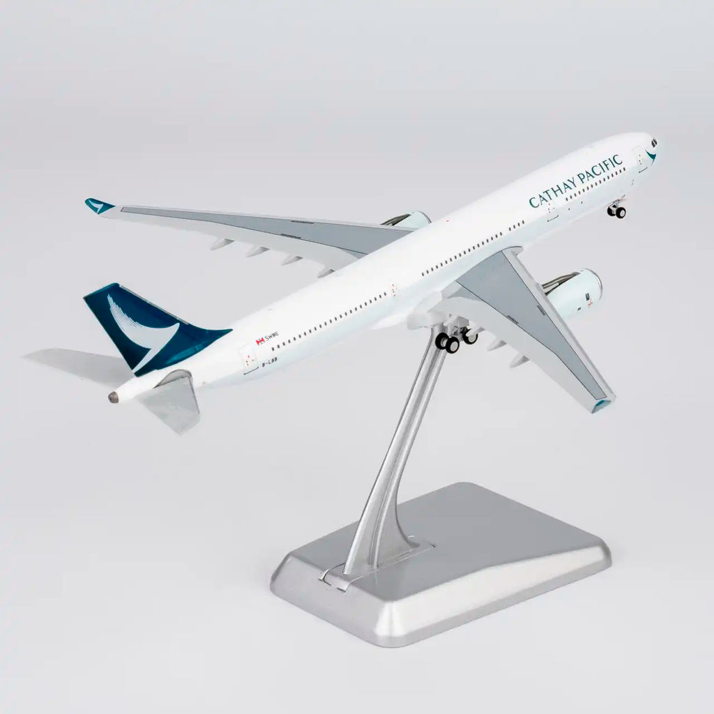 NG Models Cathay Pacific Airbus A330-300 B-HLV