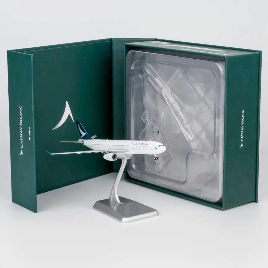 NG Models Cathay Pacific Airbus A330-300 B-HLV