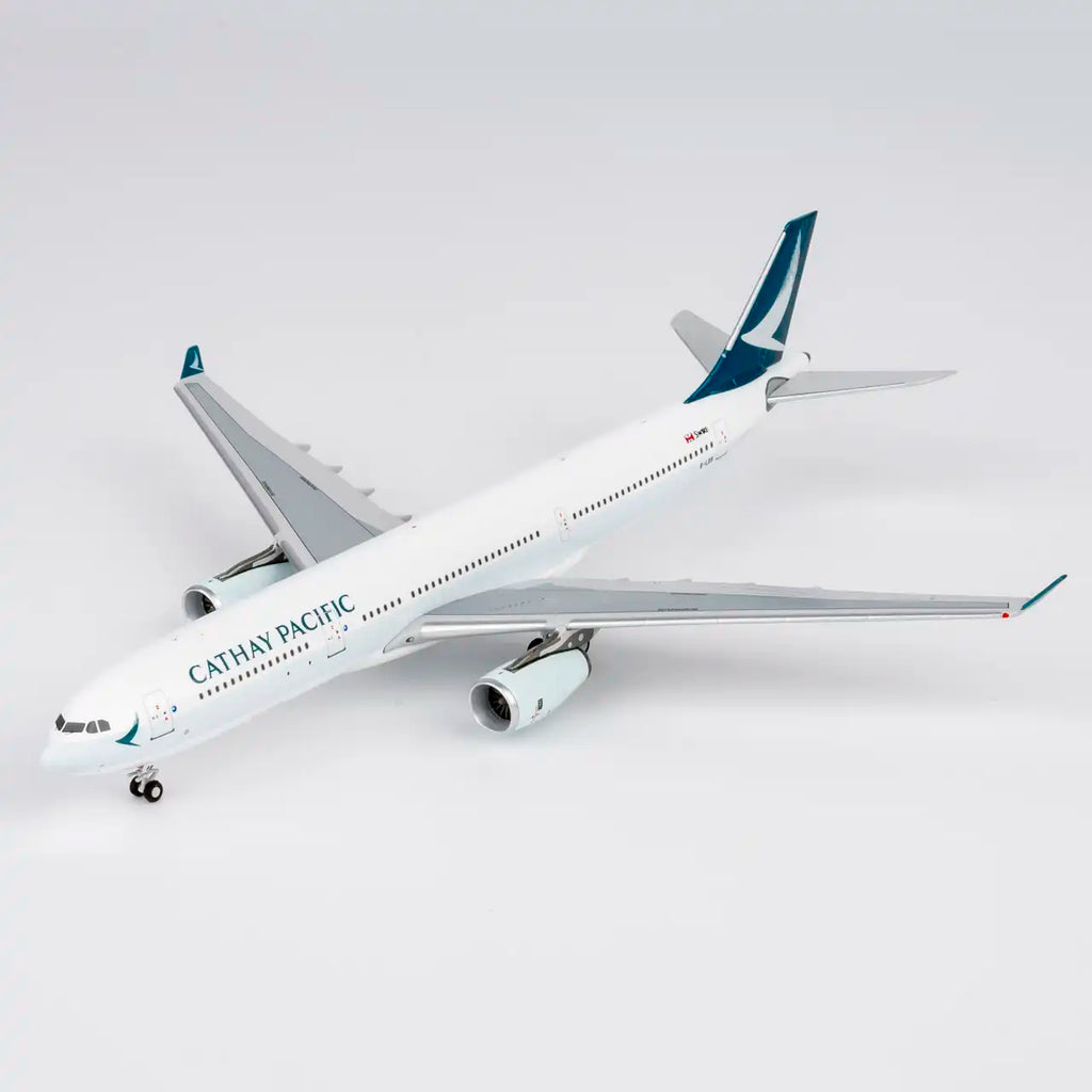 NG Models Cathay Pacific Airbus A330-300 B-HLV