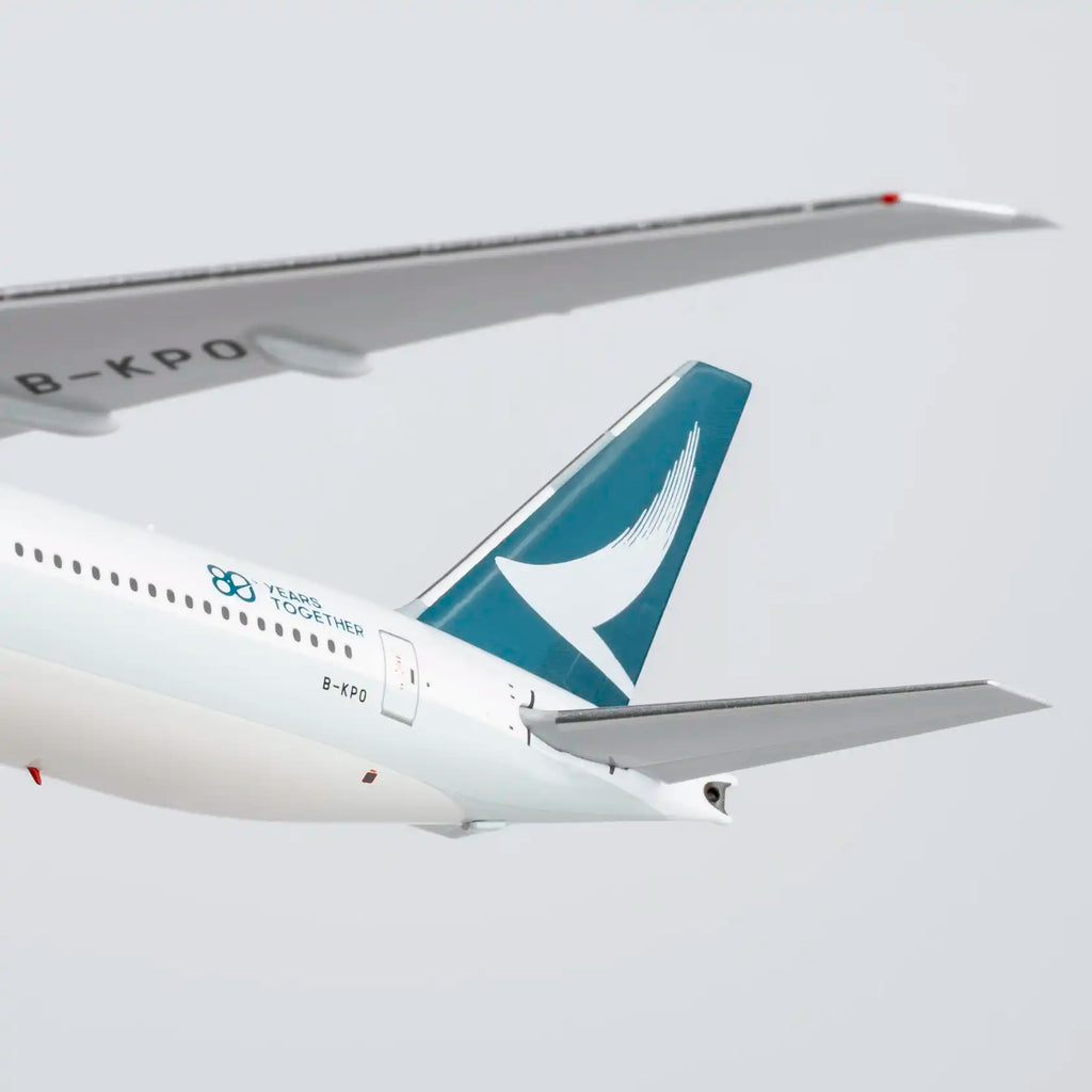 NG Model 1:400 Cathay Pacific Boeing777-300ER "80 Years Together" B-KPO (Luxury Edition)