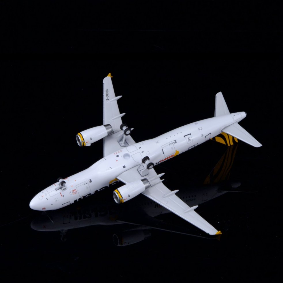 華航快運 A320-200 B-50003