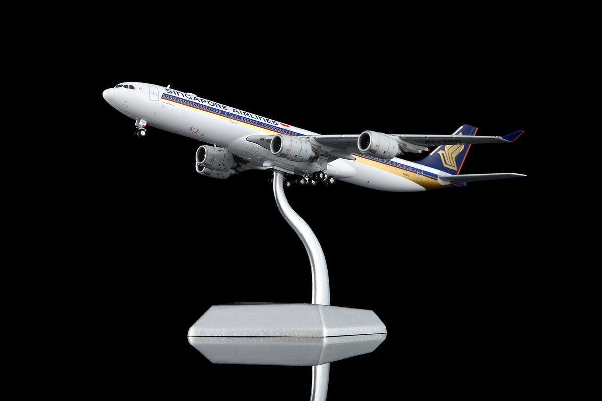 HX Models Singapore Airlines Airbus A340-500 9V-SGD