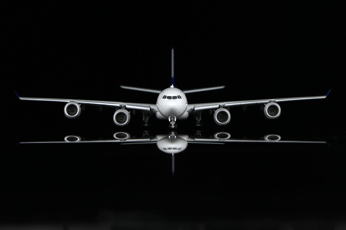 HX Models Singapore Airlines Airbus A340-500 9V-SGD