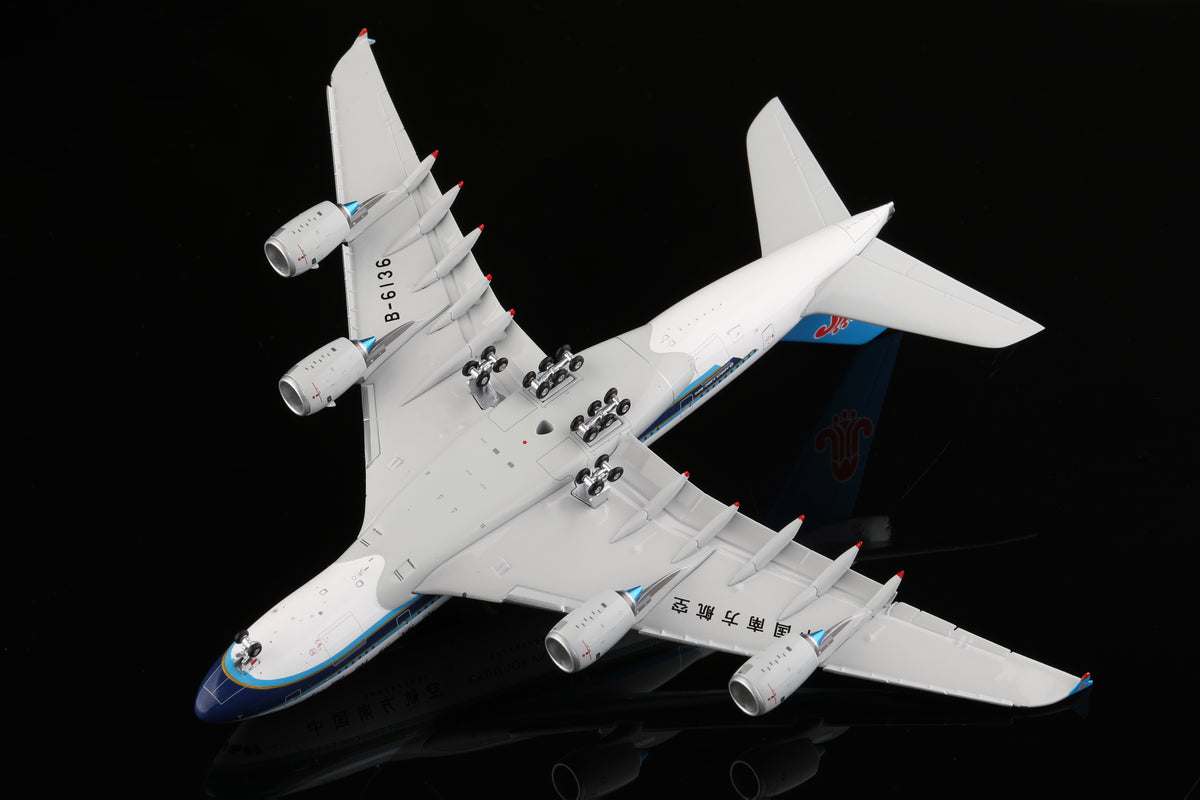HX Models China Southern Airlines A380“With SkyTeam Logo”"Flaps Down" B-6136 Scale Model