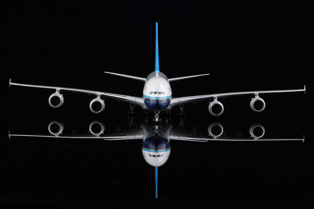 HX Models China Southern Airlines A380“With SkyTeam Logo” B-6137 Scale Model