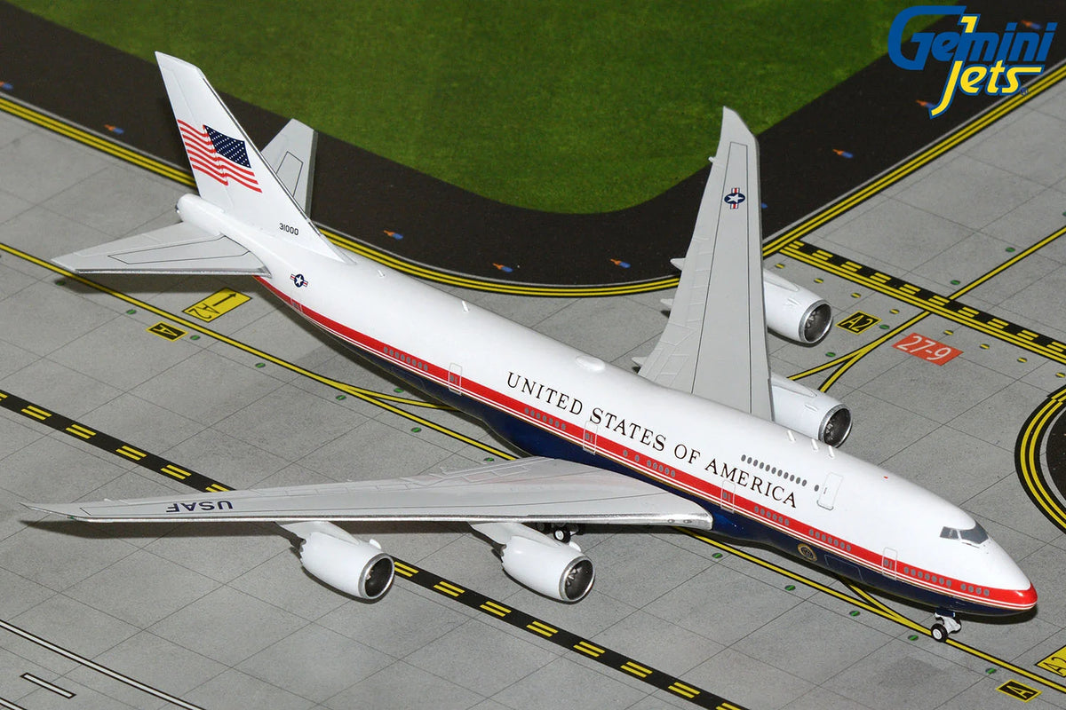 GeminiJets USAF VC-25B Boeing B747-8 31000 "Air Force One" 1/400 Scale Model