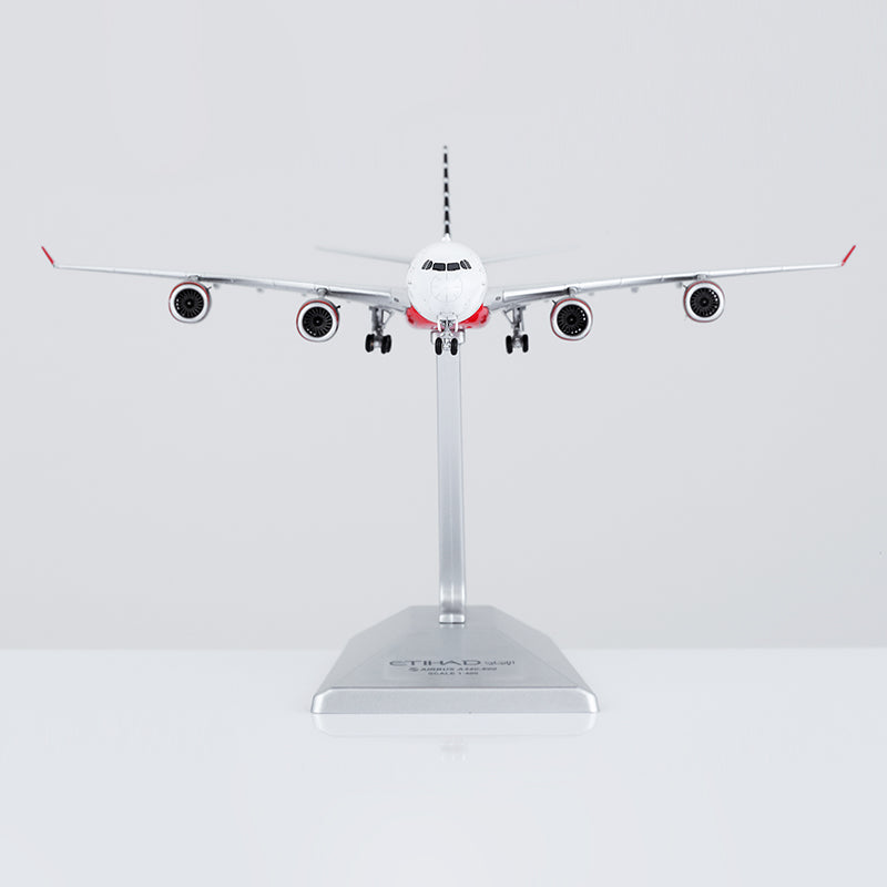1/400 Etihad Airways A340-642 A6-EHJ "Abu Dhabi GP 2013"Standard Version