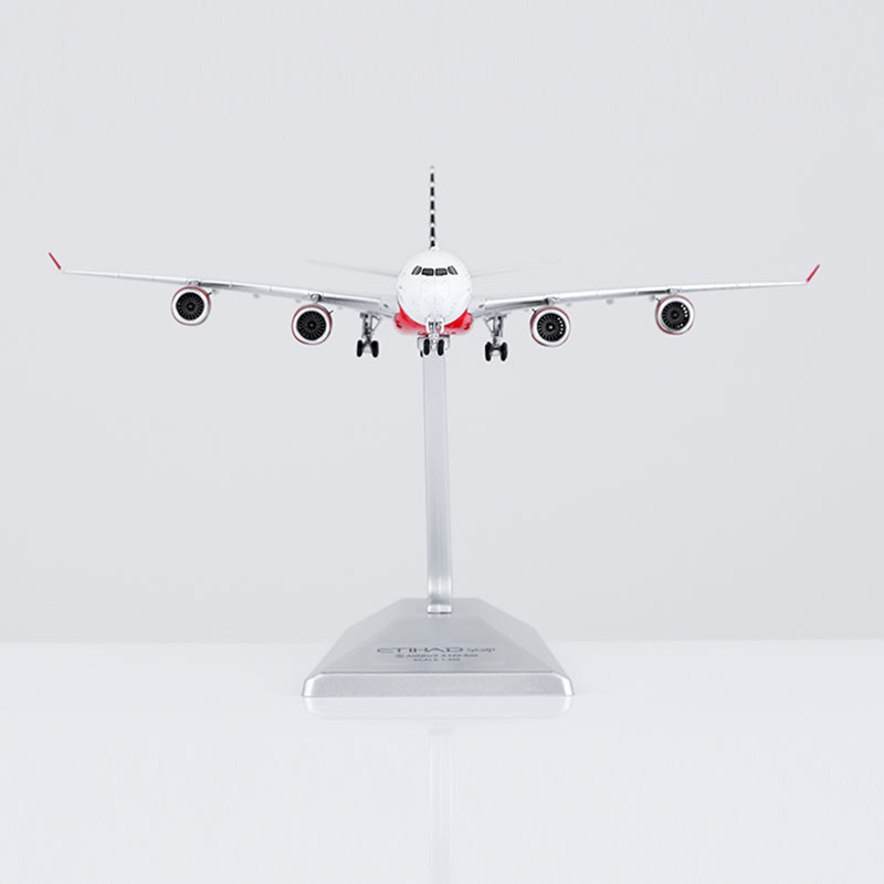 1/400 阿聯酋航空 A340-642 A6-EHJ「2012 年阿布達比大獎賽」標準版