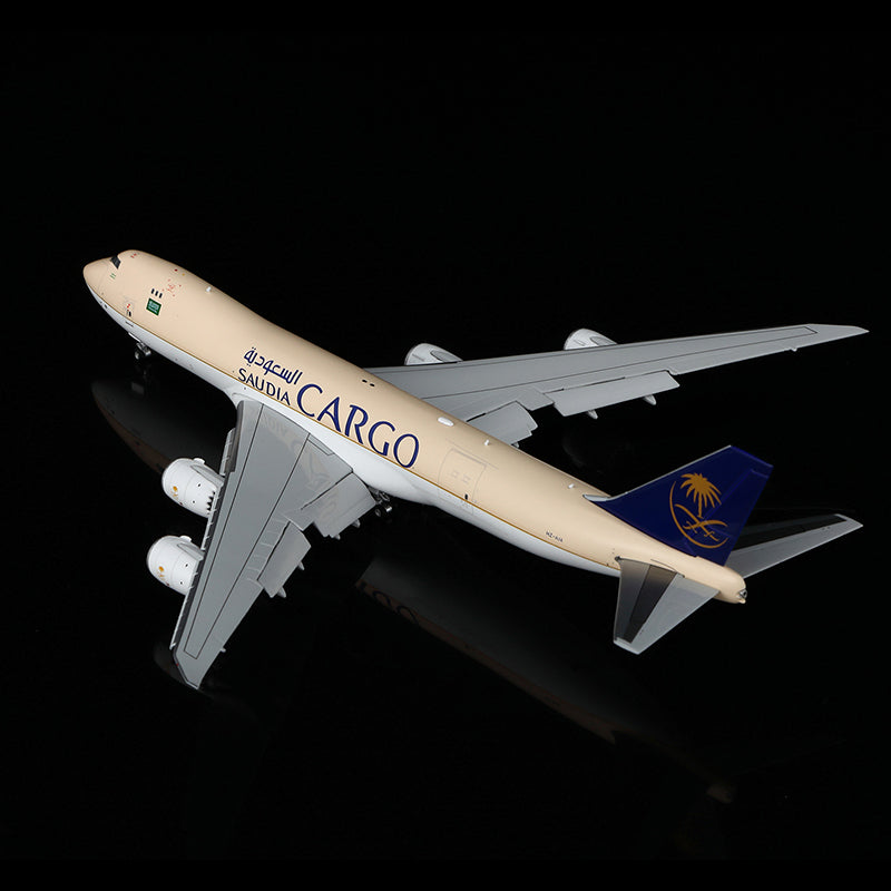 HX Models Saudi Arabian Airlines Cargo B747-8F HZ-AI3 "Flaps Down" Scale Model