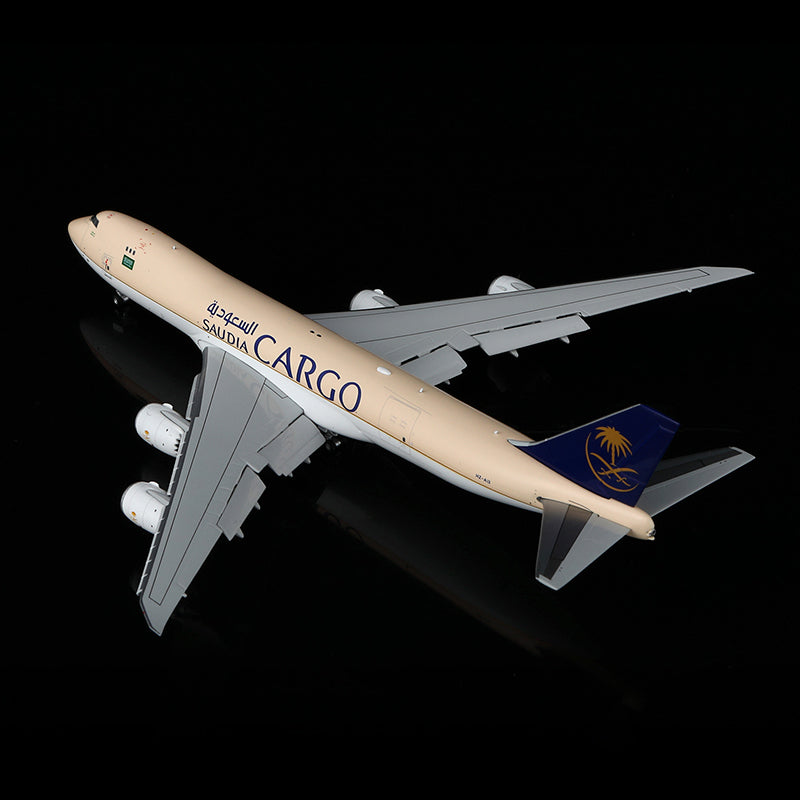 HX Models 沙烏地阿拉伯航空貨運 B747-8F HZ-AI4「襟翼放下」比例模型