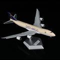 HX Models Saudi Arabian Airlines Cargo B747-8F HZ-AI3 "Flaps Down" Scale Model