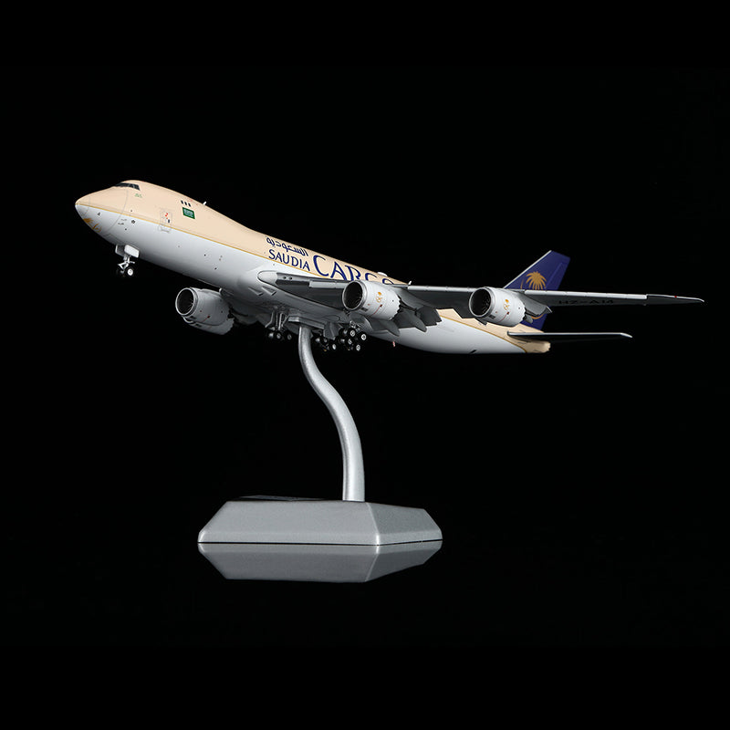 HX Models Saudi Arabian Airlines Cargo B747-8F HZ-AI3 "Flaps Down" Scale Model