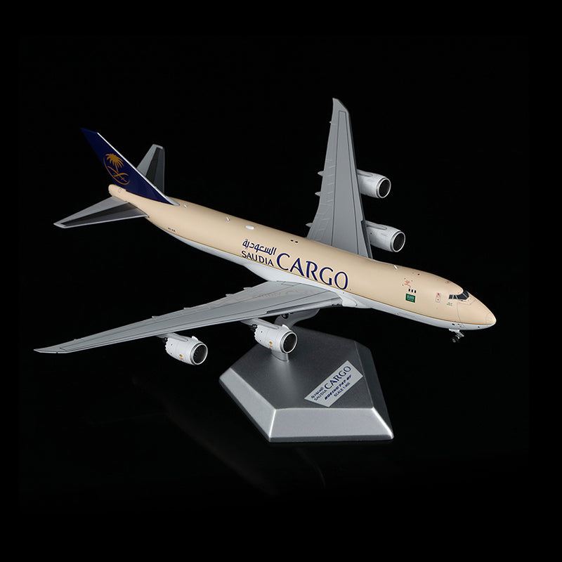 HX Models Saudi Arabian Airlines Cargo B747-8F HZ-AI4 Scale Model