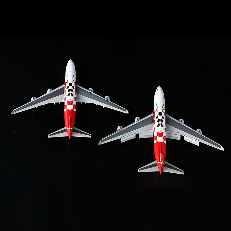 1/400 Qantas Boeing 747-400 VH-OJC “2000 Australian Grand Prix”