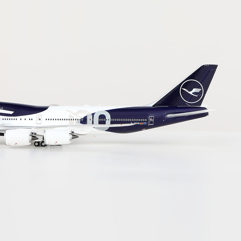 HX Models 1/400 Lufthansa  B747-8 D-ABYN “100th”Anniversary Scale Model
