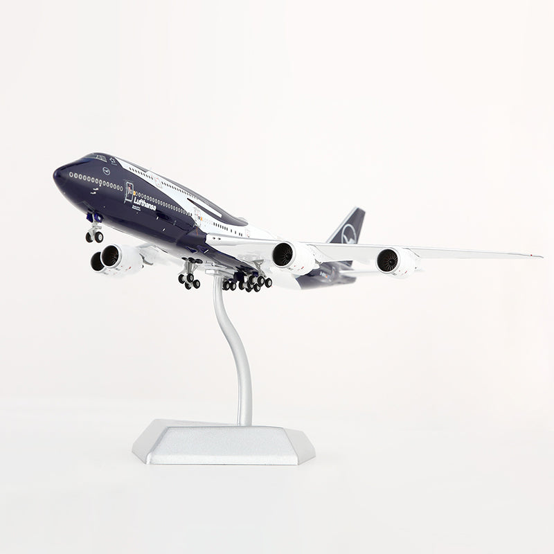 HX Models 1/400 Lufthansa  B747-8 D-ABYN “100th”Anniversary Scale Model
