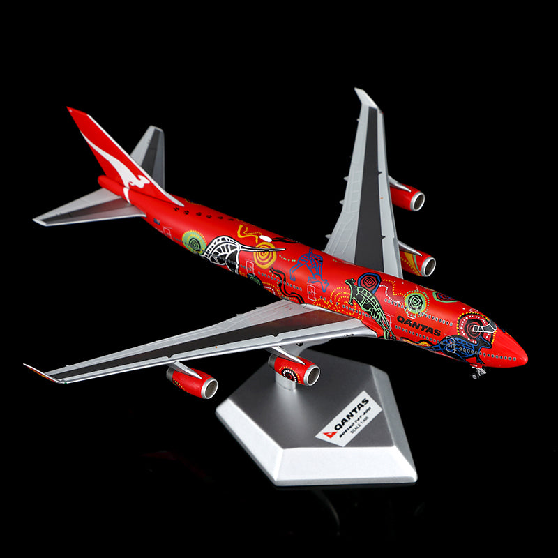 Qantas B747-400 "Wunala Dreaming" VH-OJB