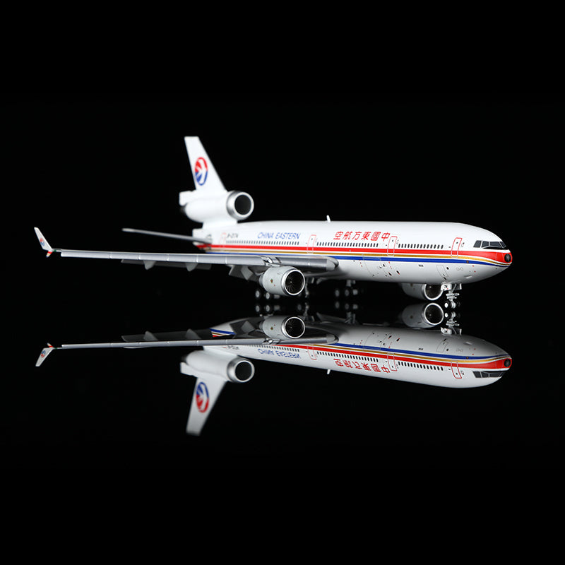 中國東方航空麥道 MD-11F「襟翼放下」B-2174