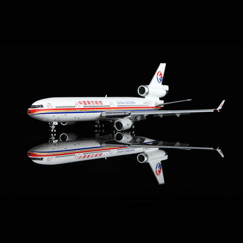 China Eastern Airlines McDonnell Douglas MD-11F"Flaps Down" B-2174