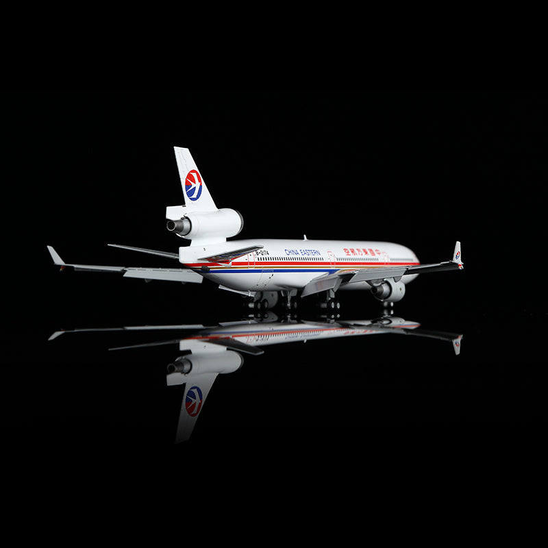 中國東方航空麥道 MD-11F「襟翼放下」B-2174