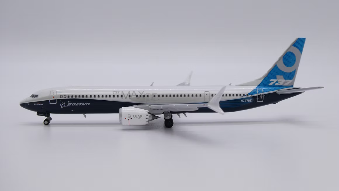 JC Wings 波音原廠塗裝 B737 MAX 9 N7379E 1:400 飛機合金模型