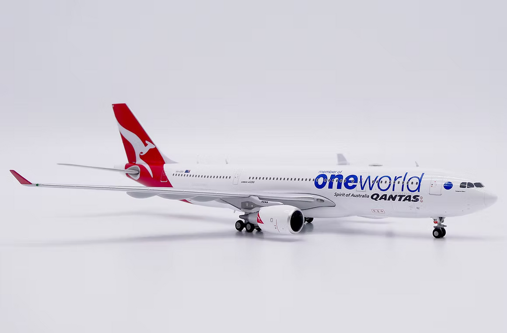 JC Wings 澳洲航空「寰宇一家 Oneworld」空中巴士 A330-200 VH-EBV 1:400 飛機合金模型