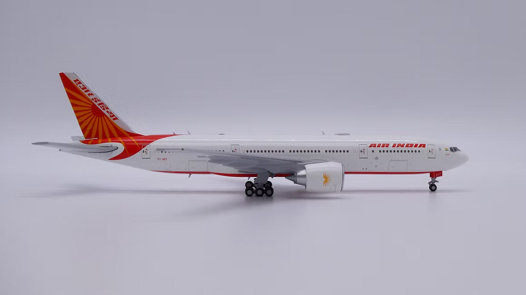 JC Wings 印度航空（Air India）波音 B777-200LR VT-AEF 1:400 飛機合金模型